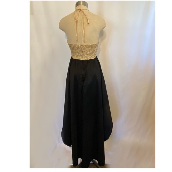 B. Smart  black and gold dress. Size 1-2 - Picture 2 of 8